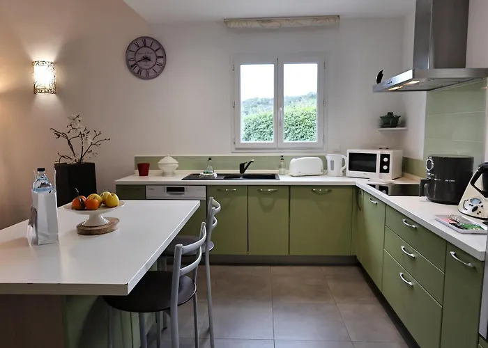 Lili Rose - Jacuzzi Et Rivière à 3 Min à Pieds * Zonza