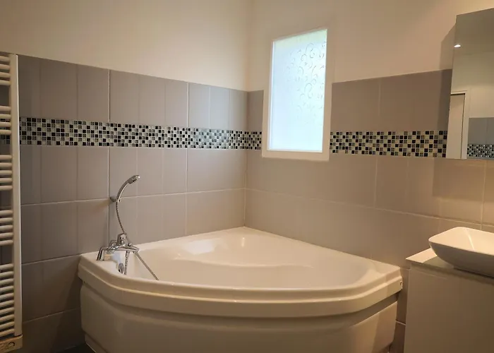 Lili Rose - Jacuzzi Et Riviere A 3 Min A Pieds * Zonza